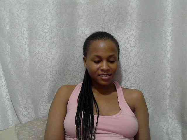 Caroldoly webcam