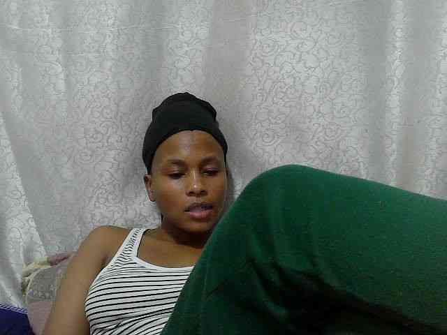 Caroldoly webcam