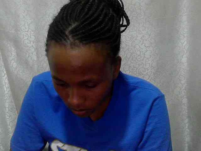 Caroldoly webcam