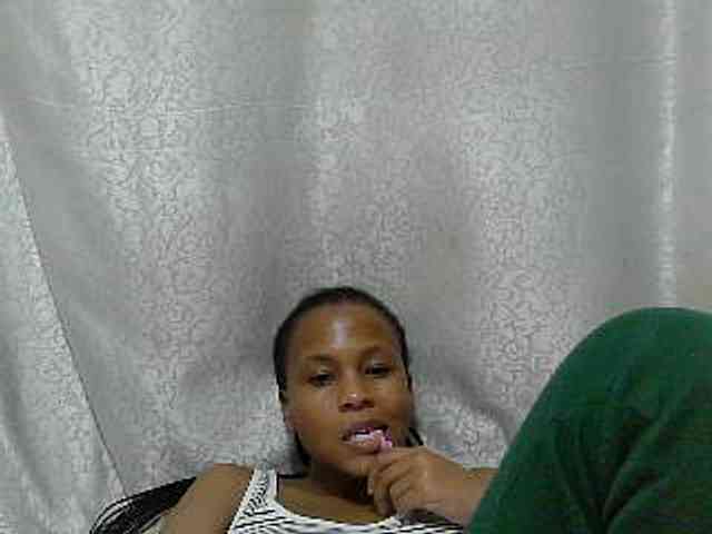 Caroldoly webcam