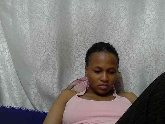 Caroldoly webcam