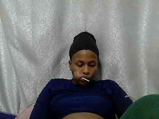 Caroldoly webcam