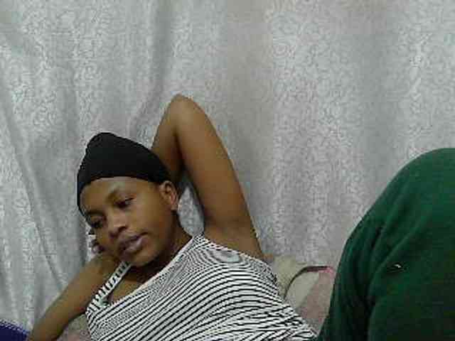 Caroldoly webcam