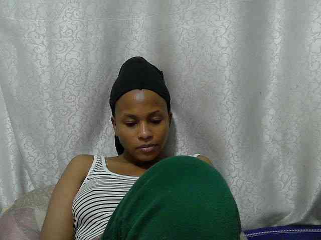 Caroldoly webcam