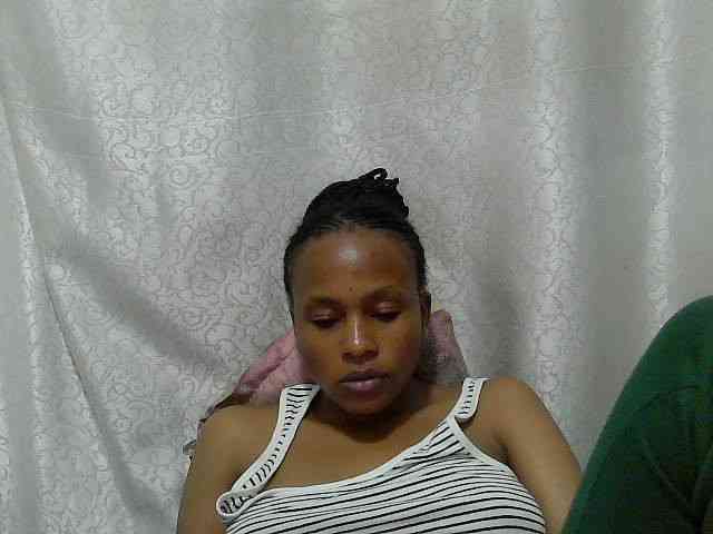 Caroldoly webcam