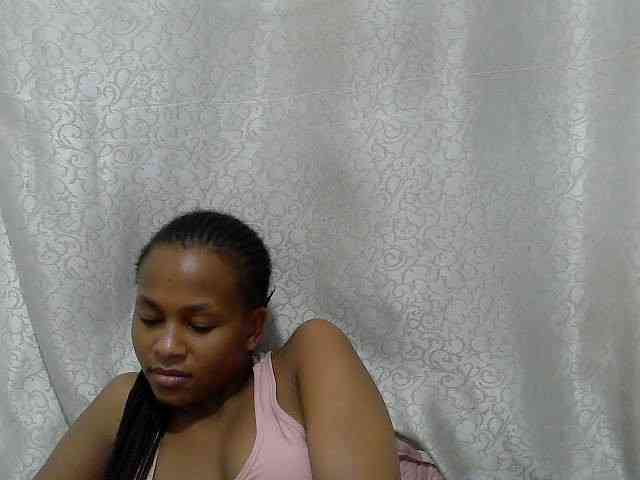 Caroldoly webcam