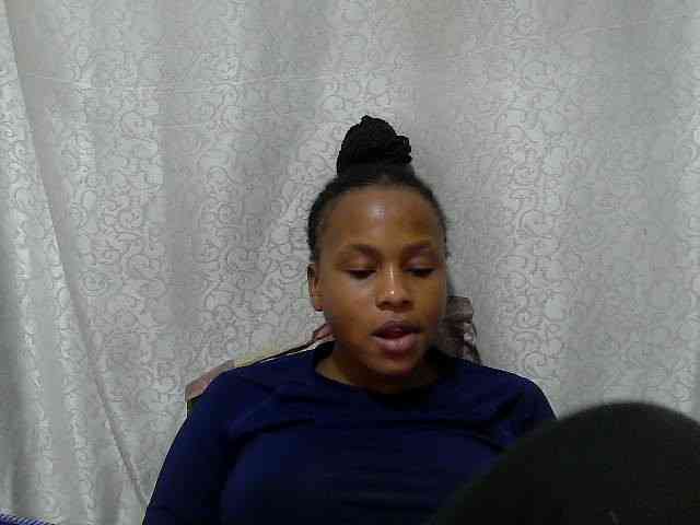Caroldoly webcam