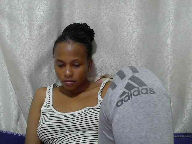 Caroldoly webcam
