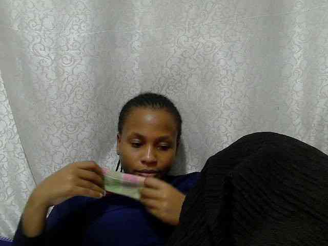 Caroldoly webcam