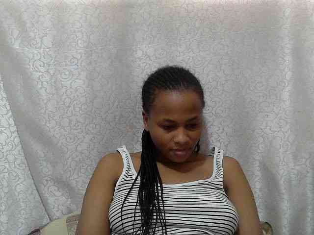Caroldoly webcam