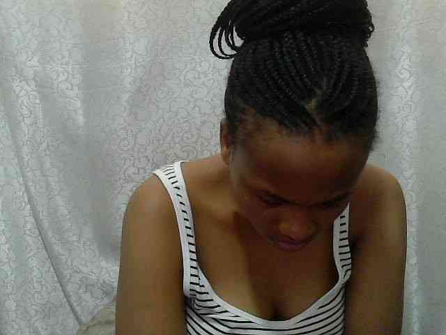 Caroldoly webcam