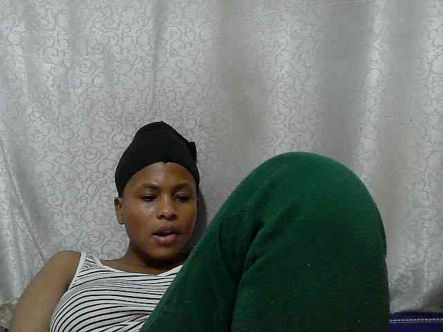 Caroldoly webcam