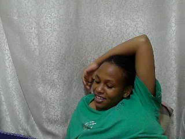 Caroldoly webcam