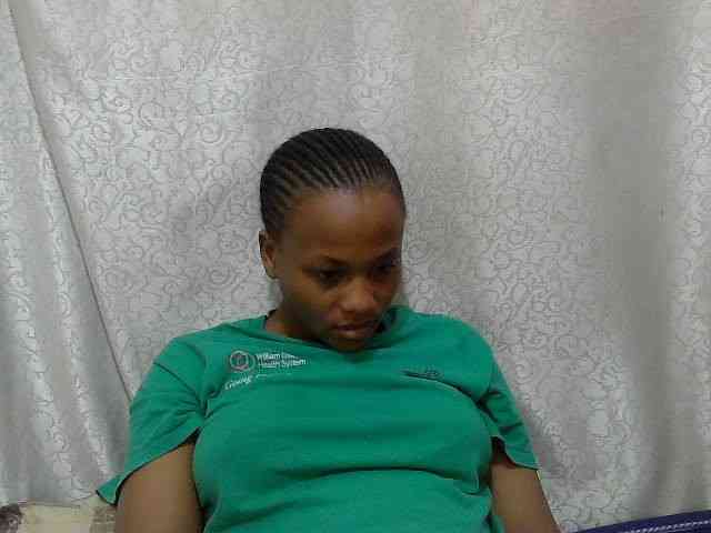 Caroldoly webcam