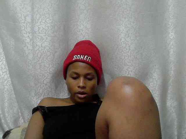 Caroldoly webcam