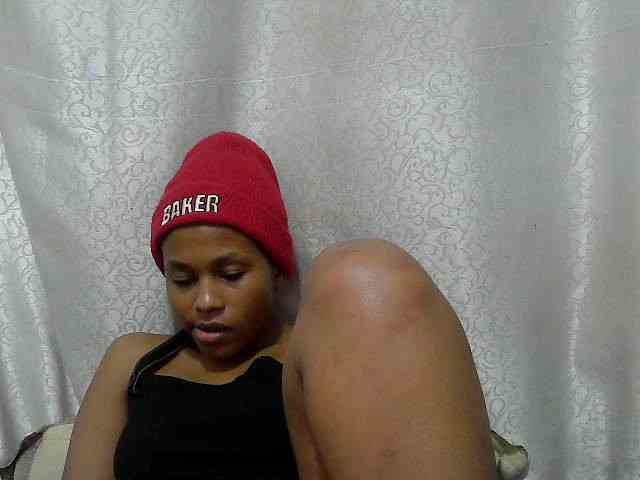 Caroldoly webcam