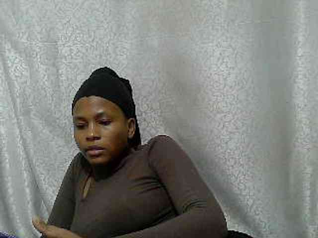 Caroldoly webcam