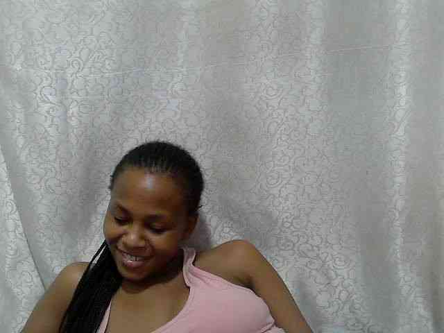Caroldoly webcam