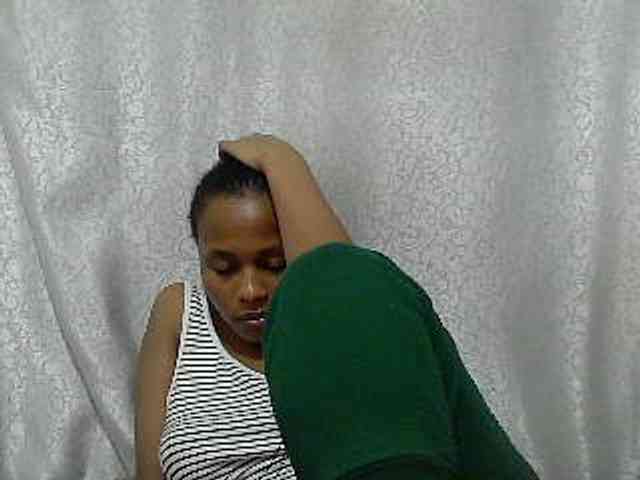 Caroldoly webcam