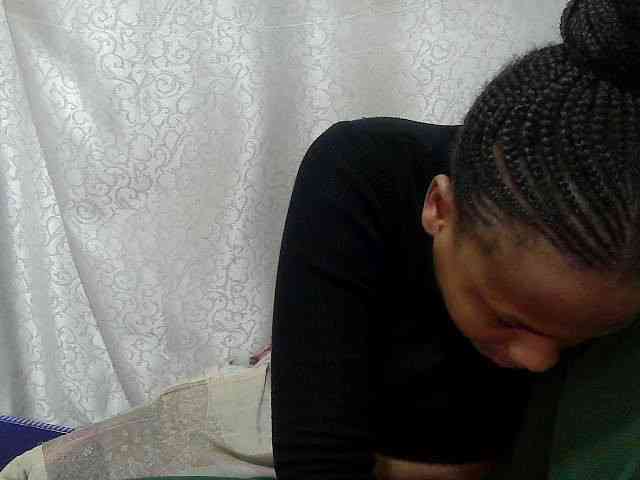 Caroldoly webcam