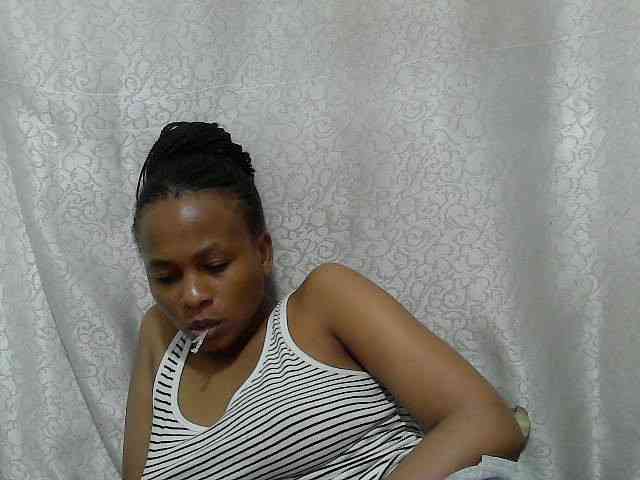 Caroldoly webcam