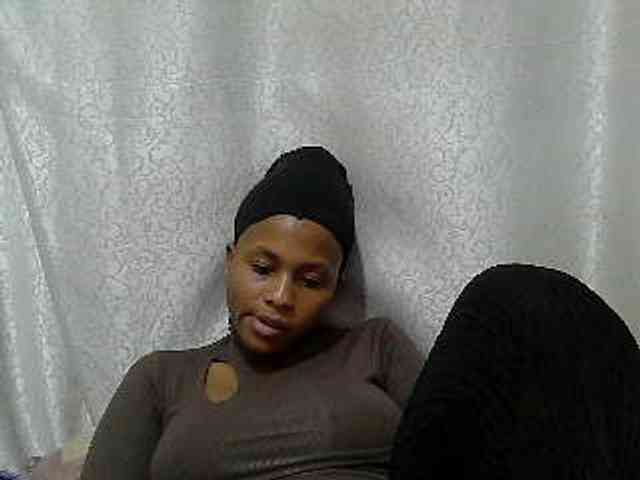 Caroldoly webcam