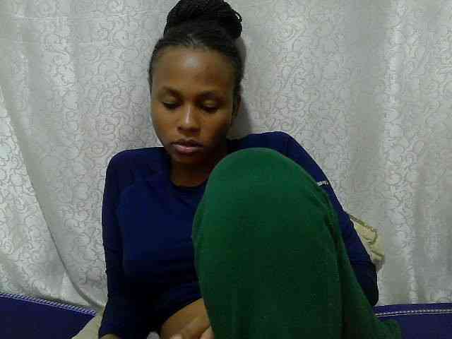 Caroldoly webcam