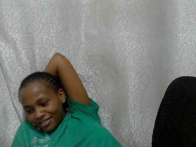 Caroldoly webcam