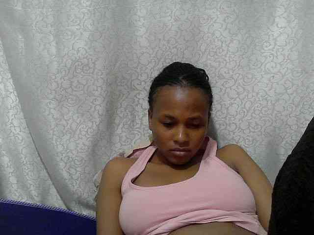 Caroldoly webcam