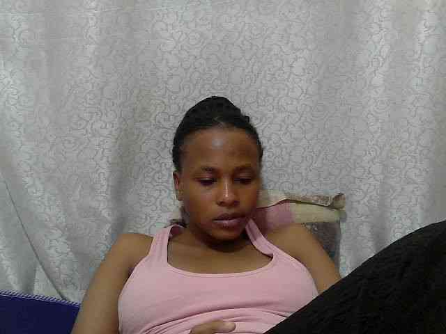 Caroldoly webcam