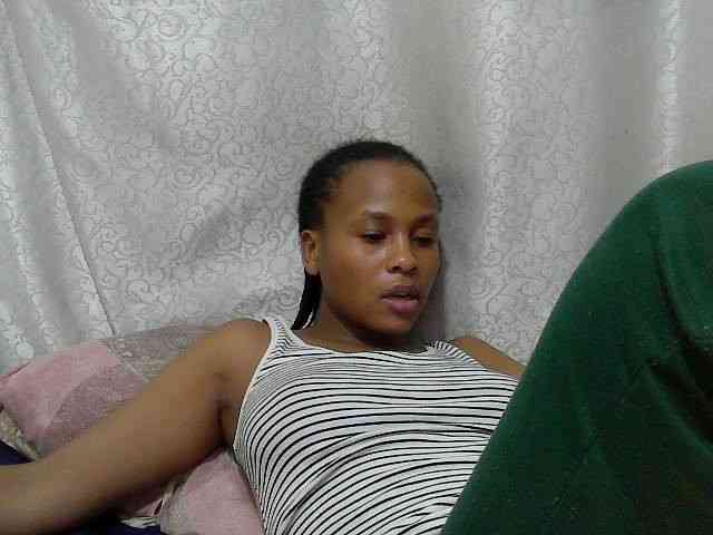 Caroldoly webcam
