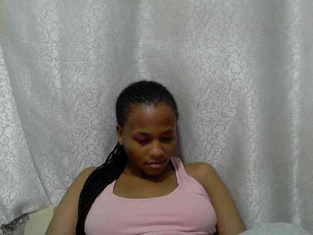 Caroldoly webcam