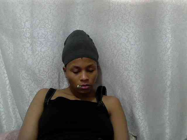 Caroldoly webcam