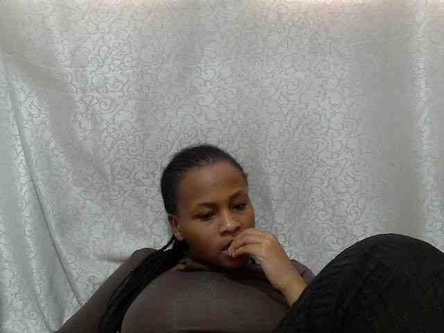 Caroldoly webcam