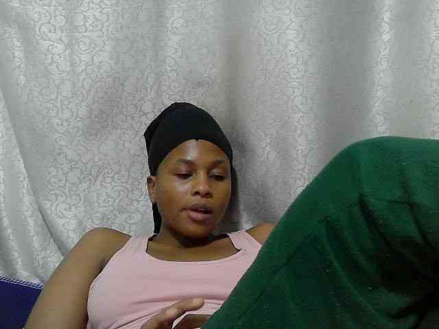 Caroldoly webcam
