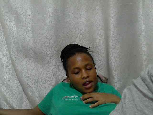 Caroldoly webcam