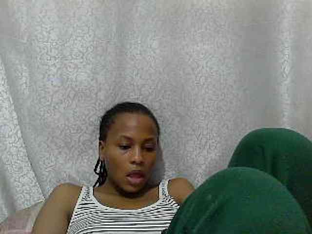 Caroldoly webcam