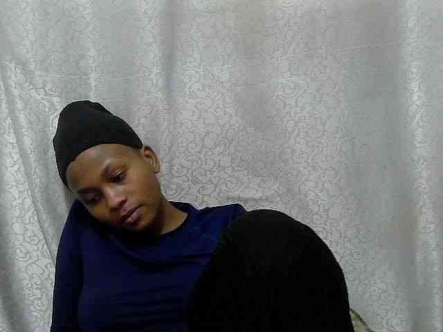 Caroldoly webcam