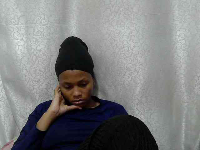 Caroldoly webcam
