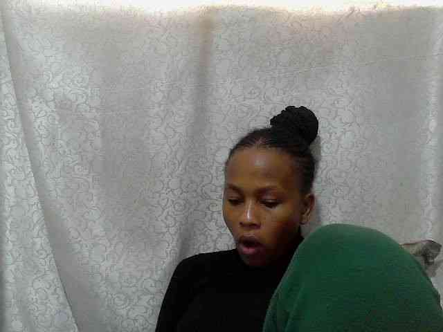 Caroldoly webcam