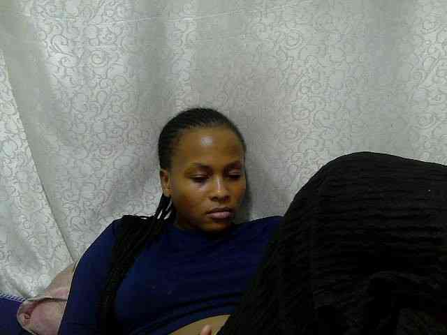 Caroldoly webcam