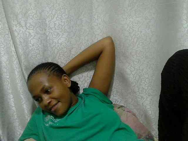Caroldoly webcam