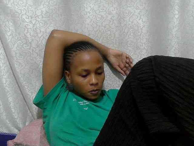 Caroldoly webcam
