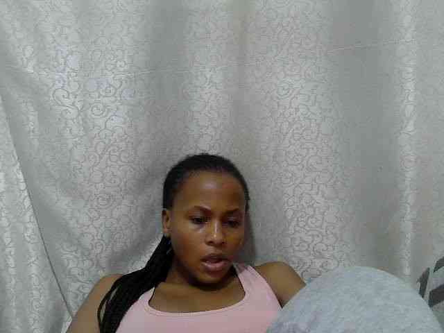 Caroldoly webcam