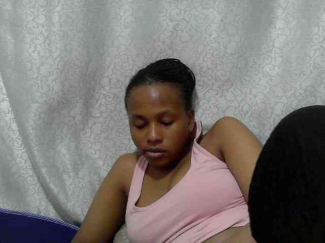 Caroldoly webcam