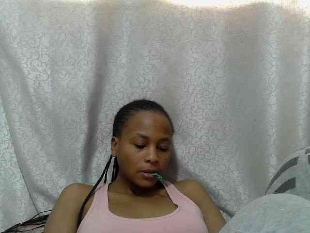Caroldoly webcam