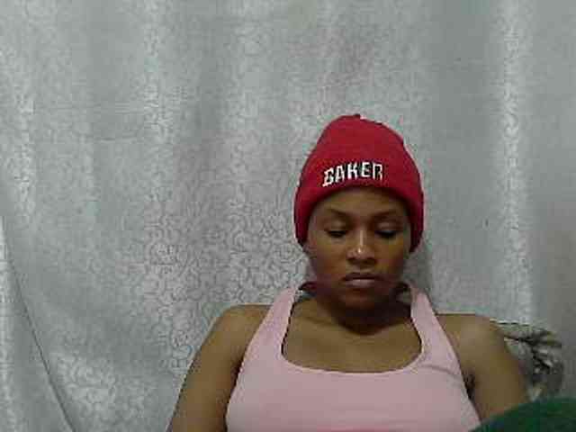Caroldoly webcam
