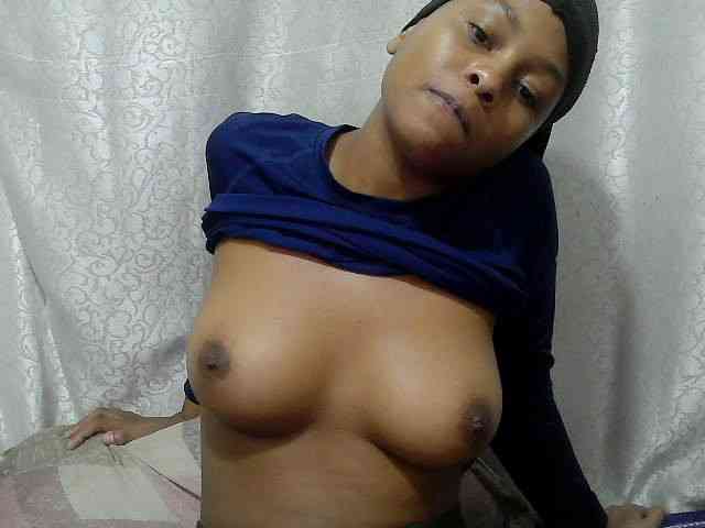Caroldoly webcam