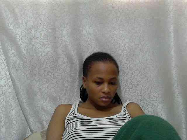 Caroldoly webcam