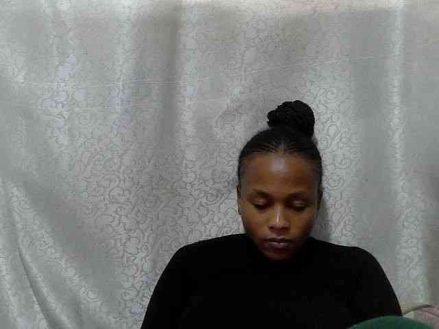 Caroldoly webcam